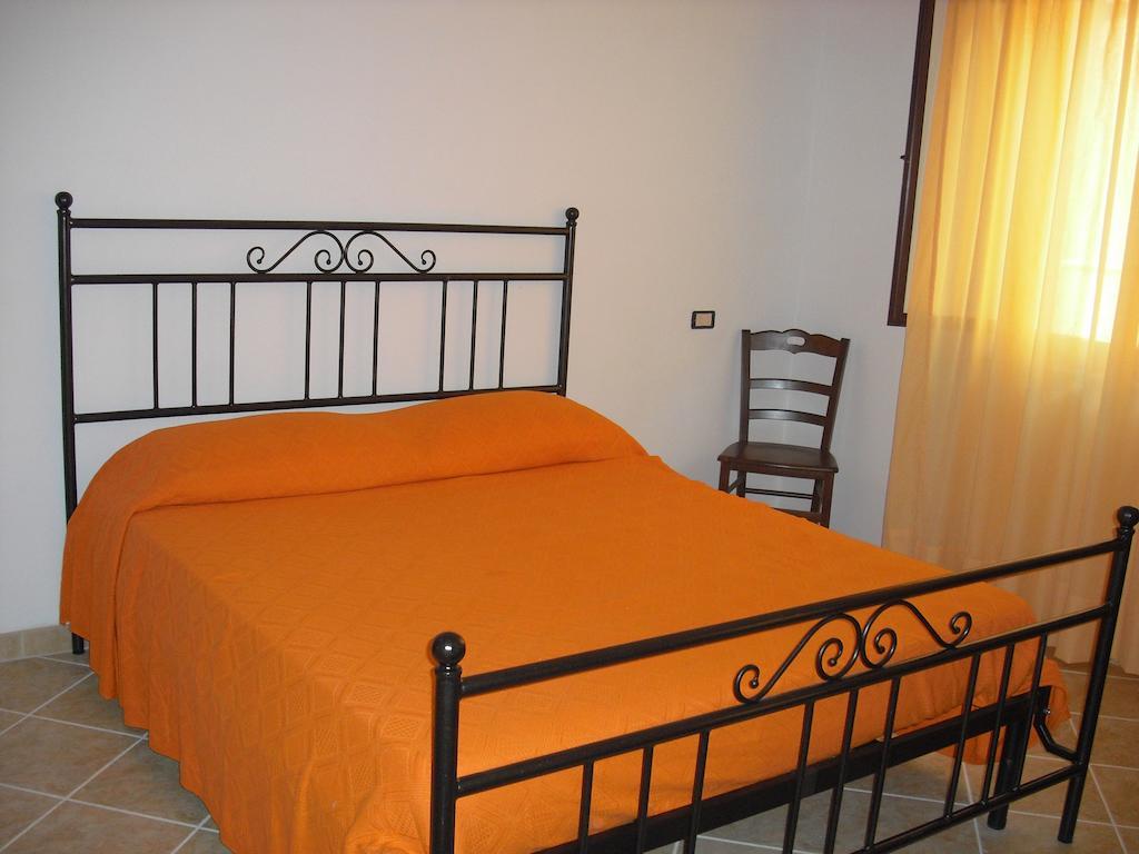 Azienda Vitivinicola Sergio Del Casale Vasto Camera foto
