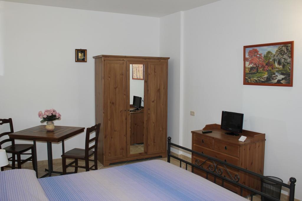 Azienda Vitivinicola Sergio Del Casale Vasto Esterno foto
